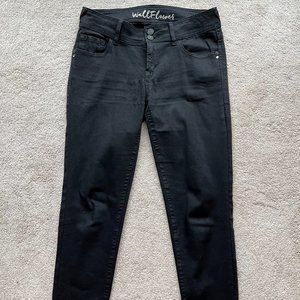 Black skinny stretchy jeans Wallflower size 11 medium
